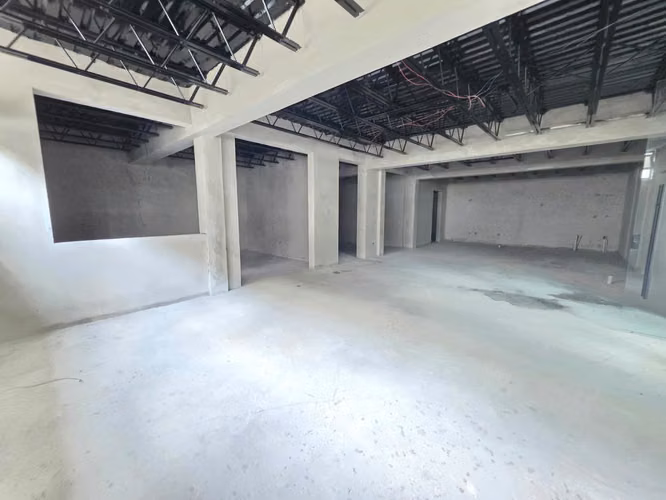 Se Alquila Local Comercial en Plaza Carolina - SAN PEDRO SULA - Imagen 3