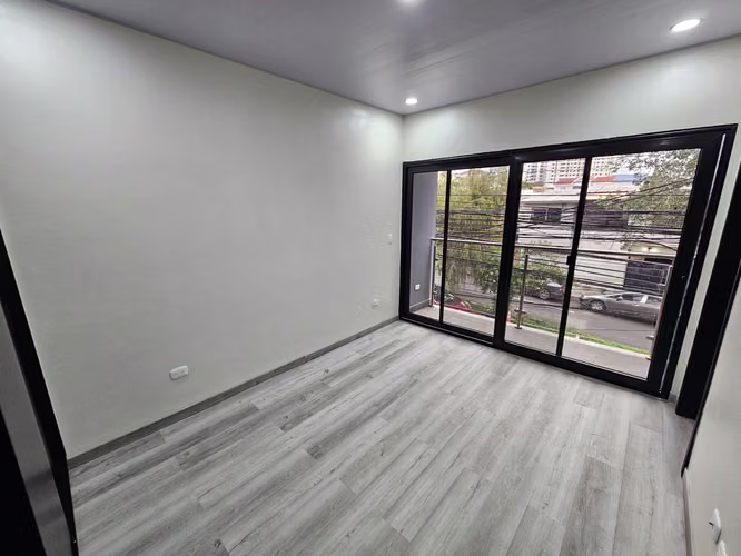 Alquiler Apartamentos Miraflores Sur - Imagen 6