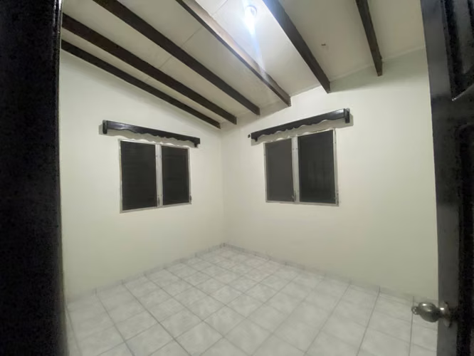 Se Renta Apt. - San Carlos de Sula - Imagen 3