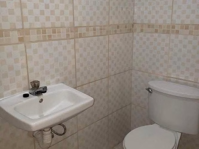 Se Alquila Local Comercial en Barrio Rio Piedras - Imagen 7