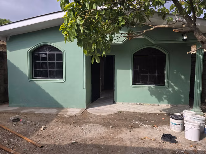 Vivienda en Venta Col. Felipe Zelaya - Imagen 2