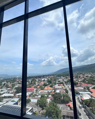  ¡Se venden locales para oficina o clínicas en Terravista Plaza – Torre 2!  - Imagen 6