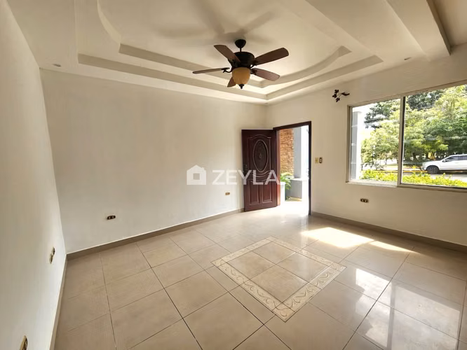 Se Vende Edificio de Apartamentos Residencial Bugambilia, SPS