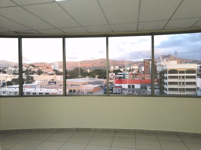 Local para oficinas en Torre Metropolis - Imagen 3