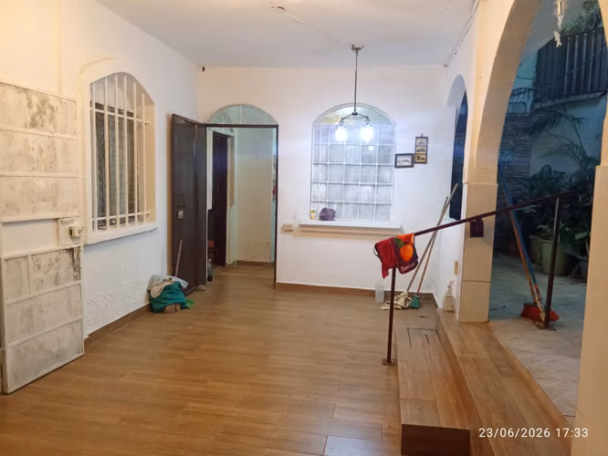 Se Vende Amplia Casa Col. 21 Octubre