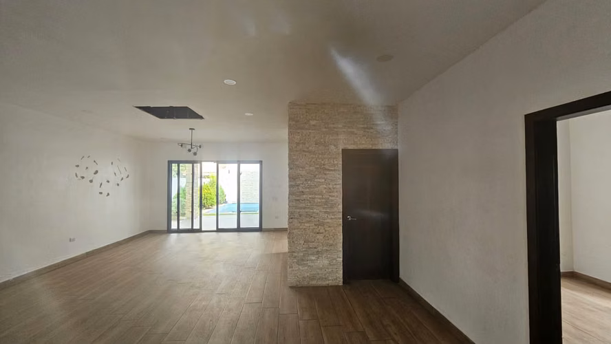  Casa Moderna En Venta, Residencial El Barrial