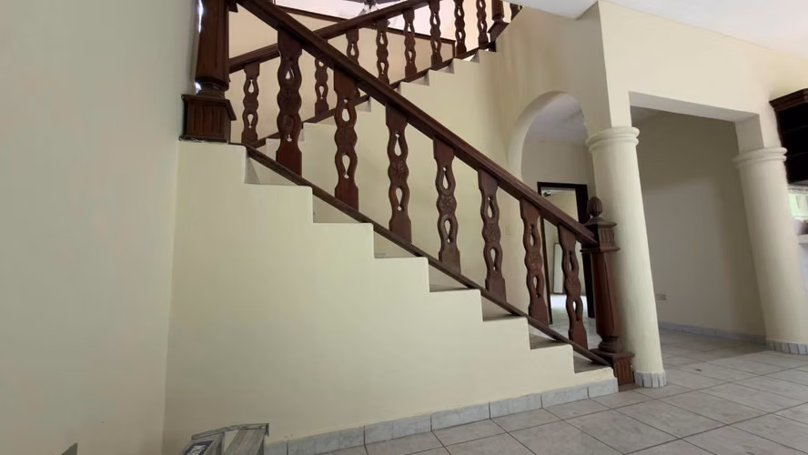 SE RENTA CASA EN RESIDENCIAL LOS ALPES - Imagen 8