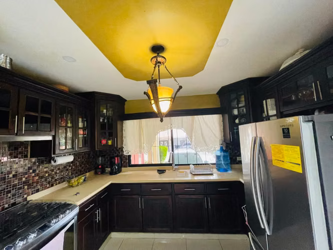 SE VENDE CASA EN RESIDENCIAL CAMPISA SAN PEDRO SULA