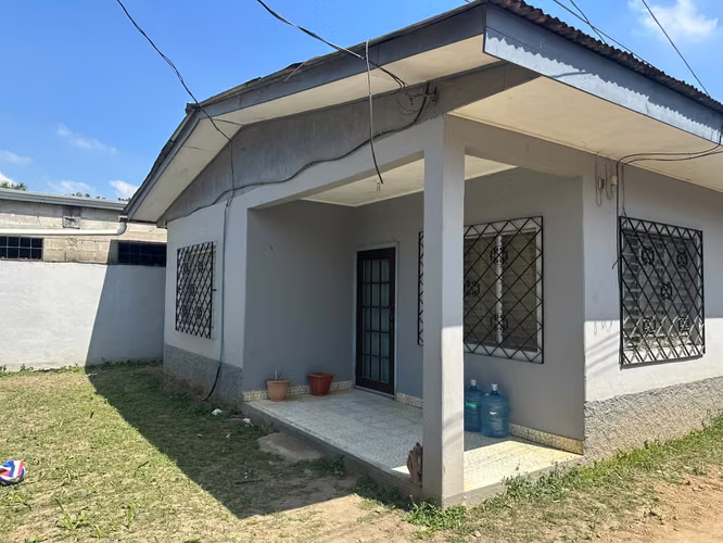  Se Vende Complejo de 3 Casas en Barrio El Barro – El Progreso, Yoro