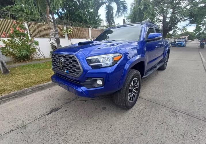 TOYOTA  TACOMA LIMITED (4x4) 2022