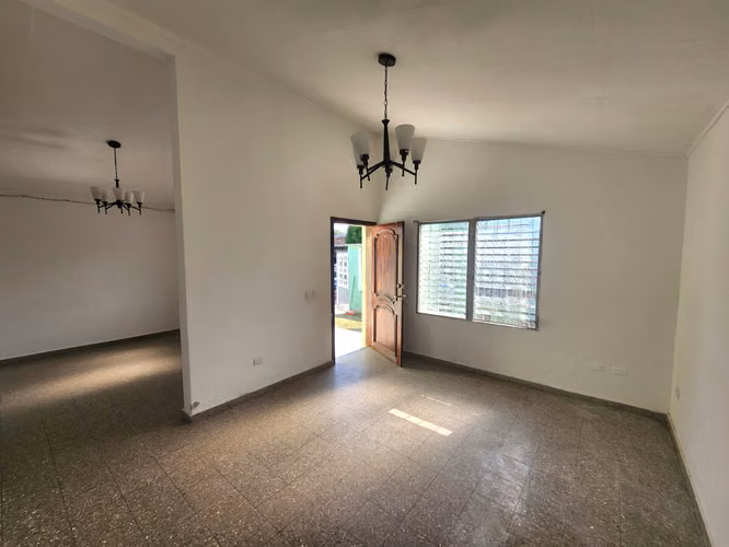 Se Vende Casa En Residencial Residencial Las Mercedes, SPS - Imagen 2