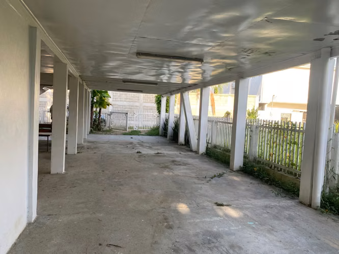  Se Vende Casa de Playa Amueblada en Tela, Atlántida