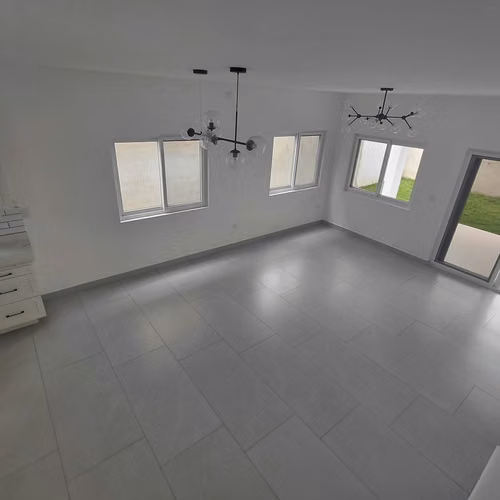 Se Alquila Casa en Res. Rancho Tara - Imagen 7