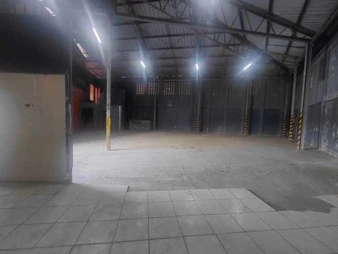 Se Alquila Bodega en Bulevar del Sur - Imagen 7