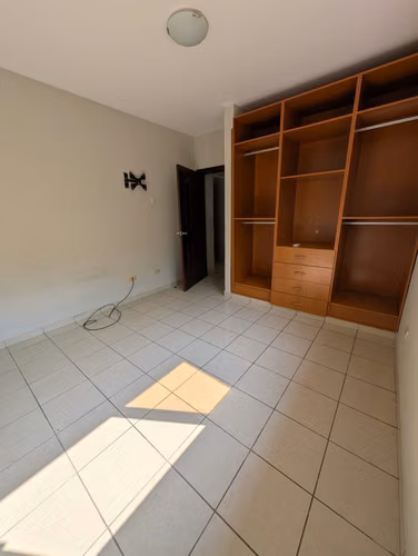 Se Renta Casa Res. El Barrial - Imagen 3