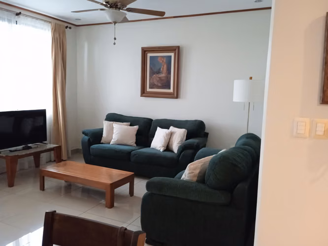 Condominio de dos habitaciones en renta amueblado, San Pedro Sula, Honduras