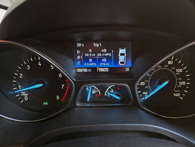 Ford Escape SE 2017 • Motor 2.5 • ¡Solo 70mil Millas y Asegurada!