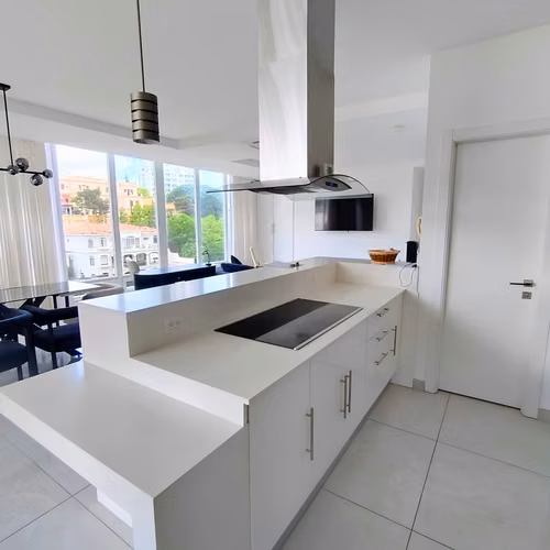  Vive el lujo, la comodidad y la exclusividad en Torre Onyx | $ 420K 