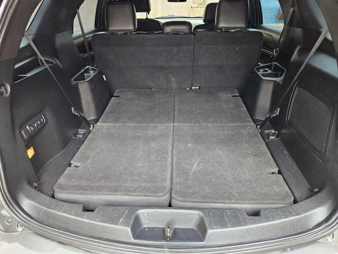 Ford Explorer - Imagen 4