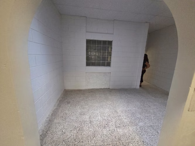 Se Vende Casa 1 Nivel En Colonia Los Castaños