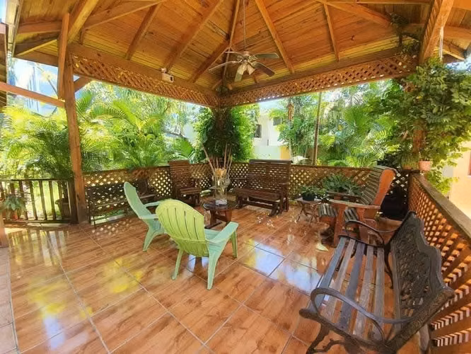 Se Vende Amplia Casa en Colonia Trejo - San Pedro Sula