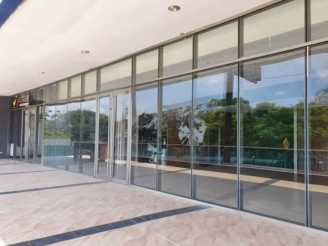 Se vende Local en Mall Altara- San Pedro Sula - Imagen 4