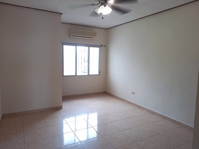 SE ALQUILA APARTAMENTO EN COLONIA UNIVERSIDAD