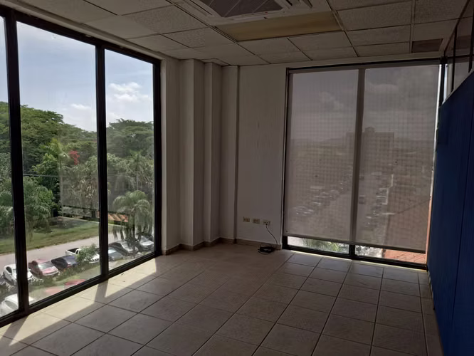 LOCAL PARA OFICINAS COORPORATIVAS