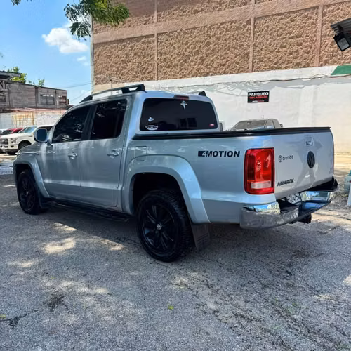 VOLKSWAGEN AMAROK 2017
