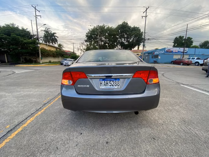 Honda Civic 2011 LX