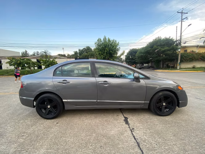 Honda Civic 2011 LX