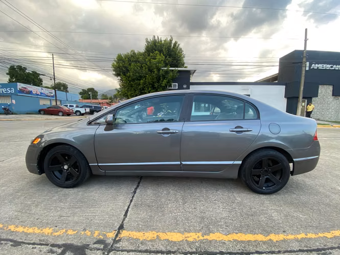 Honda Civic 2011 LX