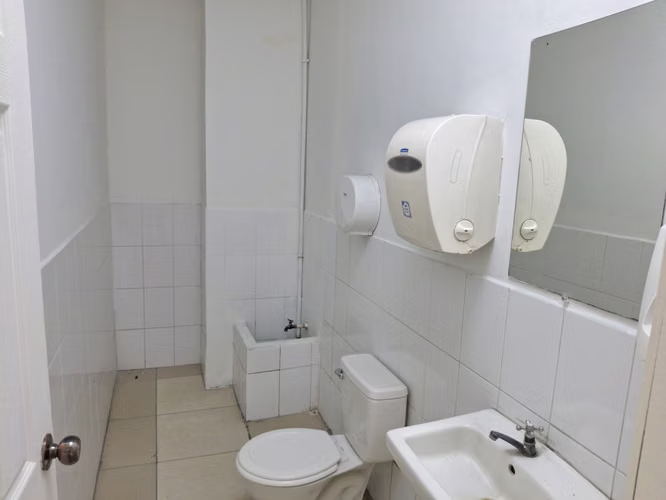EN ALQUILER LOCAL PARA OFICINAS O COMERCIAL - Imagen 7