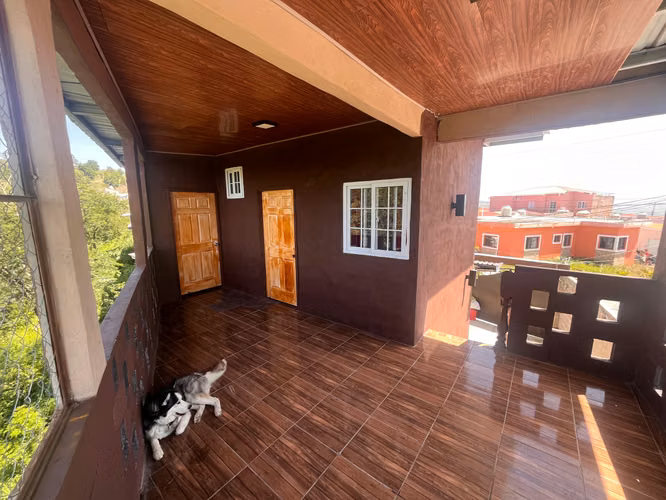 Venta de casa Altiplano Cerro  Grande Tegucigalpa