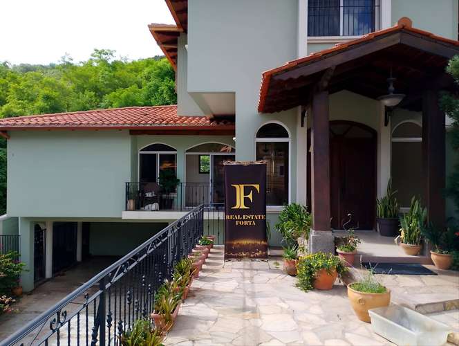 Venta de Hermosa Casa de Esquina, en la Residencial Siboney, en El Chimbo, en Tegucigalpa. - Imagen 15