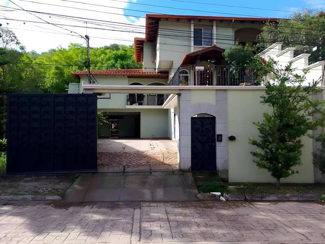 Venta de Hermosa Casa de Esquina, en la Residencial Siboney, en El Chimbo, en Tegucigalpa. - Imagen 4