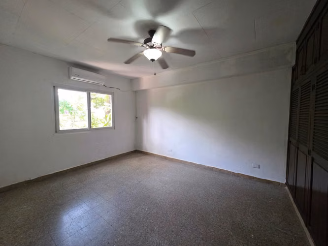 Se Renta Townhouse en Colonia Universidad San Pedro Sula - Imagen 7