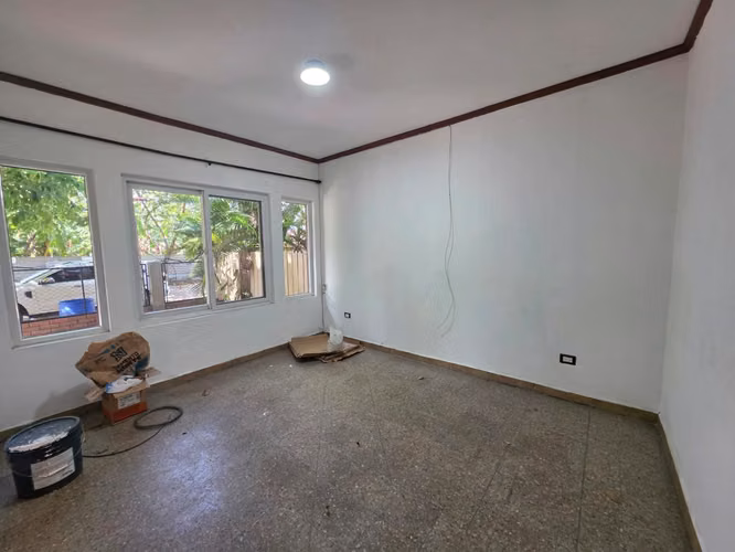 Se Renta Townhouse en Colonia Universidad San Pedro Sula - Imagen 5