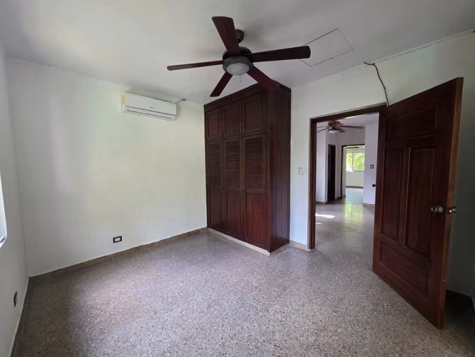 Se Renta Townhouse en Colonia Universidad San Pedro Sula - Imagen 4