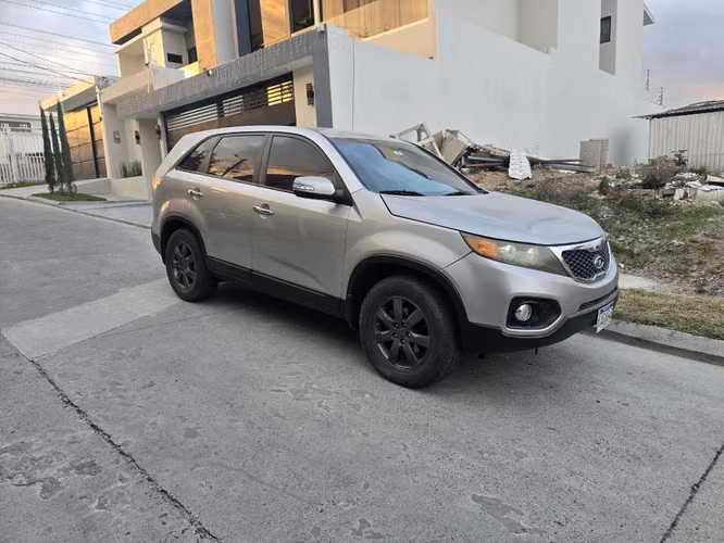 Kia sorento, 2013