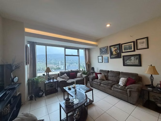 Venta de apartamento en Torre Morazan