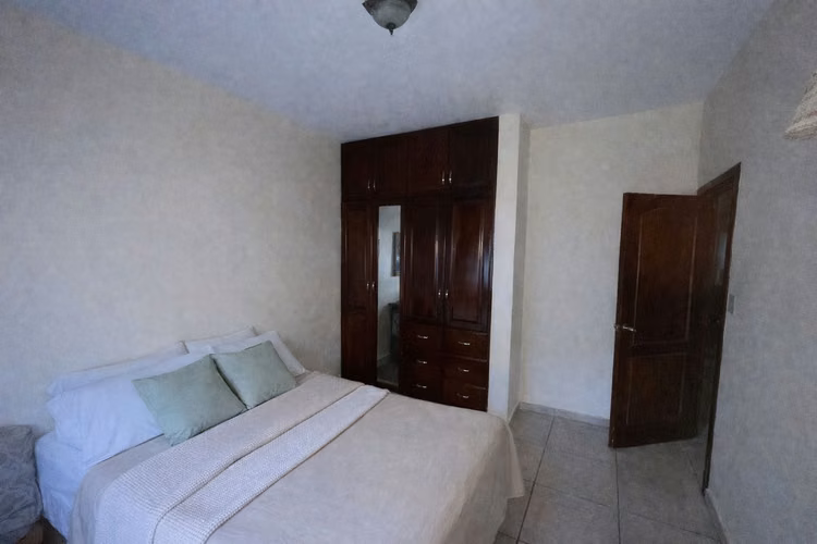 Se Vende Hermosa Vivienda en Res, Villas Paraíso S.P.S.