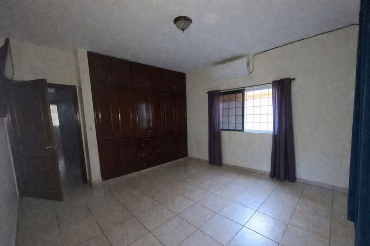 Se Vende Hermosa Vivienda en Res, Villas Paraíso S.P.S.
