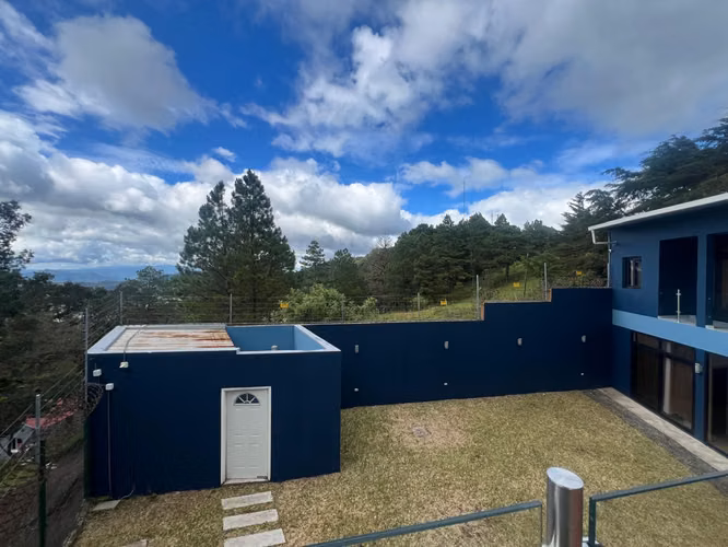 ¡Descubre tu próximo hogar en esta encantadora casa en venta!.