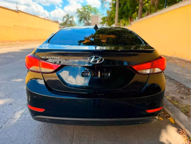 Hyundai Elantra 2016 