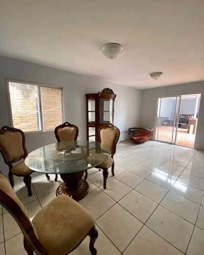 Se Vende Hermosa Casa Col. La Primavera