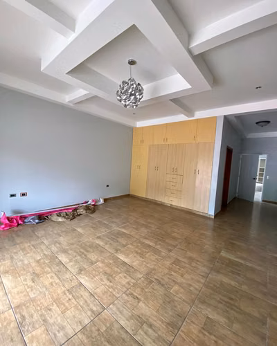 Se Renta Hermosa Casa Col. La Primavera