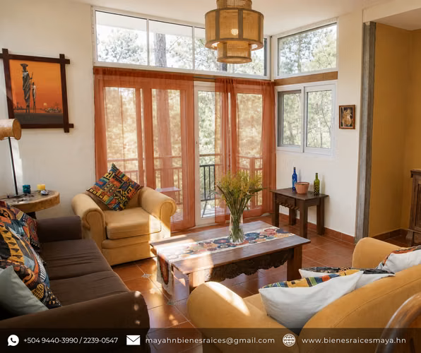 ¡Se vende casa en Res. Lagunetas, Santa Lucia!