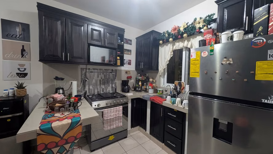  ¡Casa en Venta en Residencial Girona – Sector Las Españolas, San Pedro Sula!