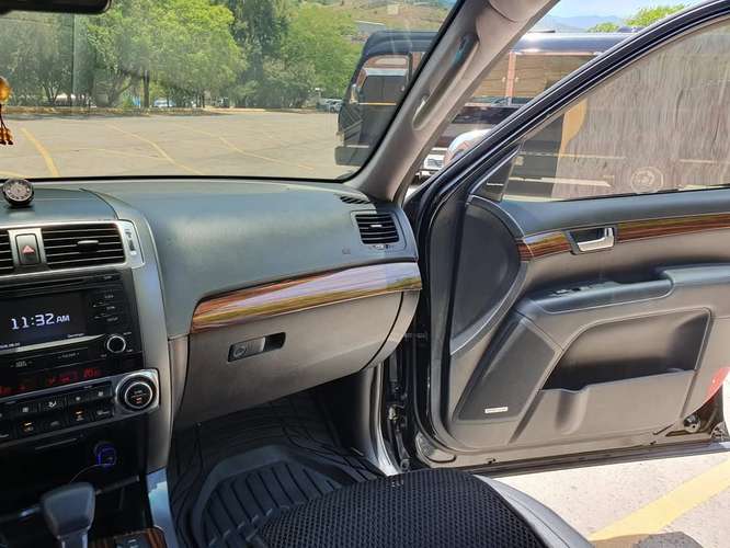 KIA MOHAVE PRESIDENT 2018 (V6 3.0 TURBO DIÉSEL | 4X4 | DE AGENCIA | 76,000 Km)